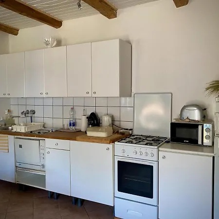 Hortenzia-porta Feriehus Ordacsehi