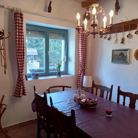 Hortenzia-porta Feriehus *